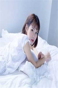 敲开男友房门发现他和其他女人缠绵浏览