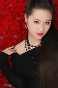 po文女配穿成体大女教官短篇