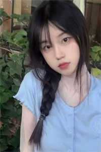 皇后辱我低贱商女，殊不知我是隐居太后新书