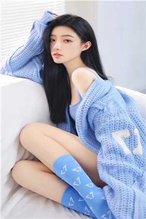 被儿时捡回来的人冒充身份后，我成为了集团继承人是什么名字