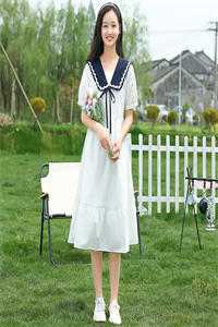 余生许国，营长未婚夫哭红了眼