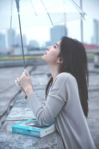 婚礼前夕，我发现害我双腿残废的人是我女朋友