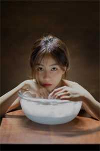 半生花开，半世落