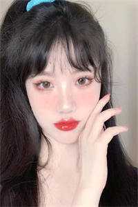 未婚妻放我鸽子，跑去跟别人拍婚纱照