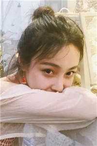 我带崽摆摊算命后，京圈太子爷跪求复婚