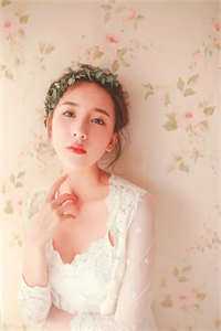 船娘扶春