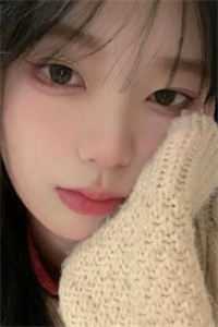被姑姑豢养的金丝雀冒充后，我上位成了首富