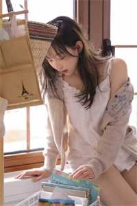 害死双胞胎女儿后，她后悔了