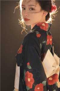 未婚夫骗我去买药，让白月光替我做新娘