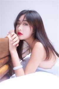 替身三年，我转身拿下千亿女总裁