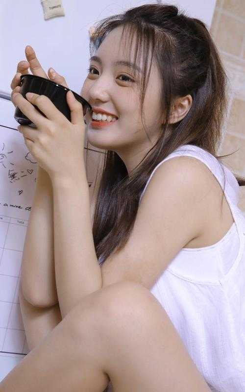 儿子在水里窒息挣扎时，游泳冠军的老婆在和白月光选泳衣乐乐秦雨薇免费小说完结版_小说推荐完结儿子在水里窒息挣扎时，游泳冠军的老婆在和白月光选泳衣(乐乐秦雨薇)