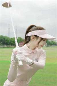 订婚后我被强奸，律师妈妈帮对方脱罪