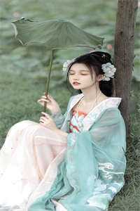 雾锁春山不见你