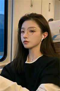 把录取通知书换给私生子后，女儿跳楼了