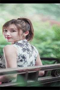 疯人院十年，我乖了他却疯了周烨乐希最新完结小说推荐_新热门小说疯人院十年，我乖了他却疯了(周烨乐希)