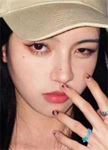 离婚而已，挖我双眼做什么
