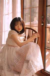 穿成虐文女主，我靠弹幕无敌