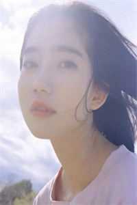 听见妹妹的心声后，我登基称帝了