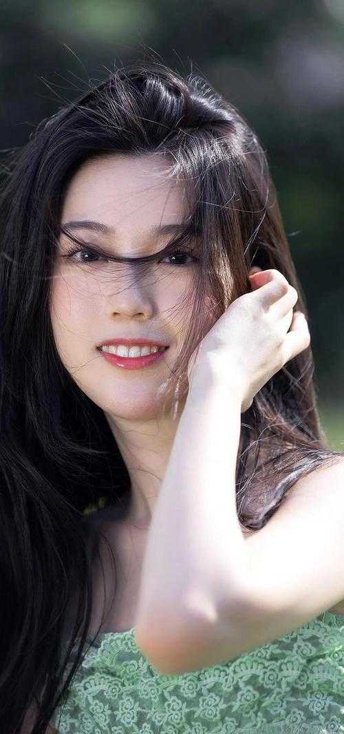 未婚妻给白月光了个孩子，叫我别无理取闹
