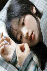 小白脸下乡，入赘女军官软饭喷香