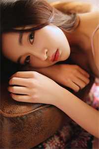蛇进家门，步步生财