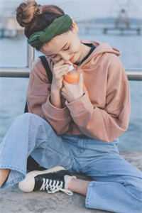 白月光手术失误害我手废了，妻子却帮他隐瞒