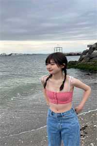 老公儿子嫌我大肥猪，重生后卖南下卖大码女装赚疯了