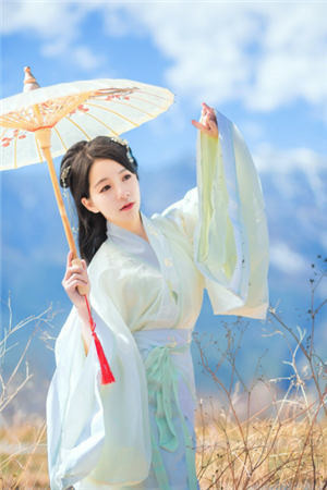 未婚夫为小助理逃婚，我让他一无所有