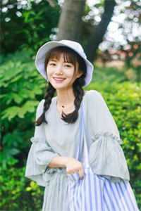 替嫁天阉世子后，当众羞辱我的未婚夫一夜白头