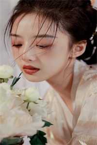 莫挽旧时雪