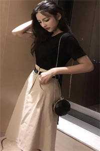 《女儿确诊自闭症当天，老婆竹马宣布当爸了》何姣姣齐若全文阅读免费全集_推荐完本小说《女儿确诊自闭症当天，老婆竹马宣布当爸了》何姣姣齐若